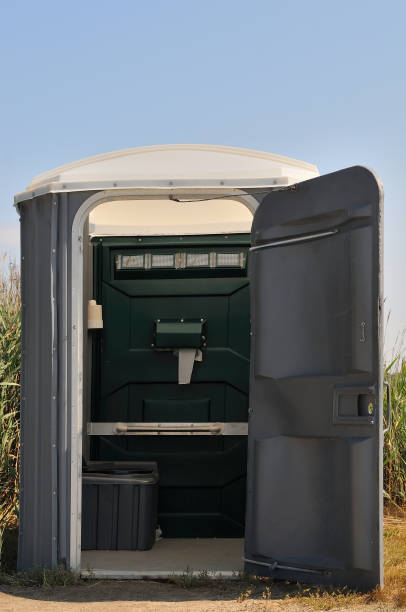 Best Sanitation services for porta potties  in Dayton, NJ